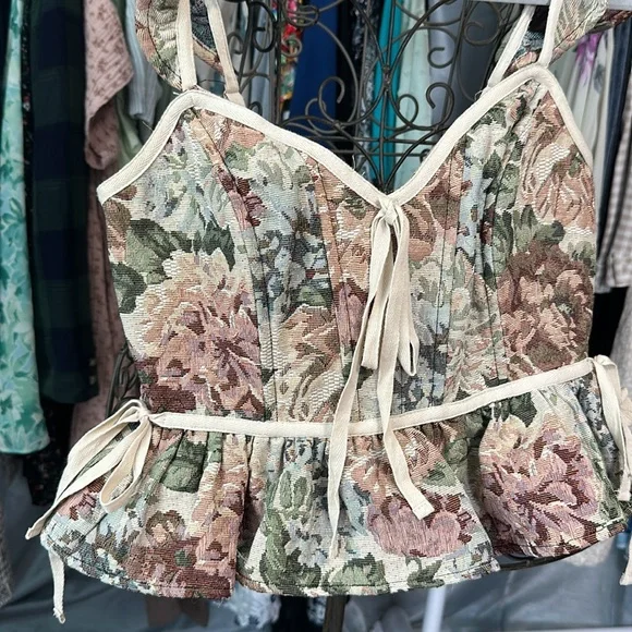 Vestique top NWOT - Picture 5 of 7